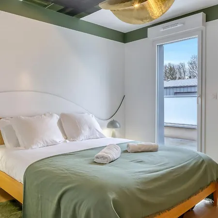 Les Mathurins F2 Unique Terrasse Parking Et Sport Appartement Rouen