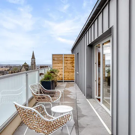 Les Mathurins F2 Unique Terrasse Parking Et Sport Apartamento