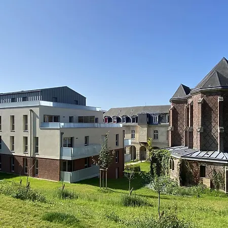 Les Mathurins F2 Unique Terrasse Parking Et Sport Apartamento Ruan