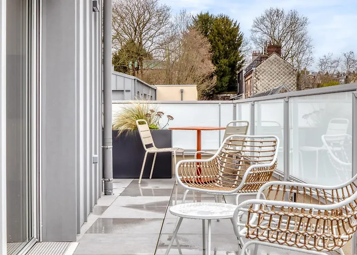 Les Mathurins F2 Unique Terrasse Parking Et Sport Rouen