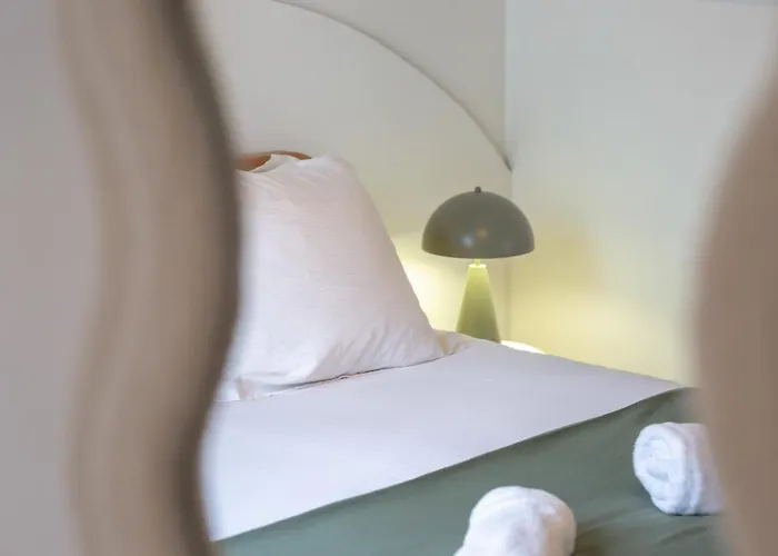 Les Mathurins F2 Unique Terrasse Parking Et Sport Апартаменты *